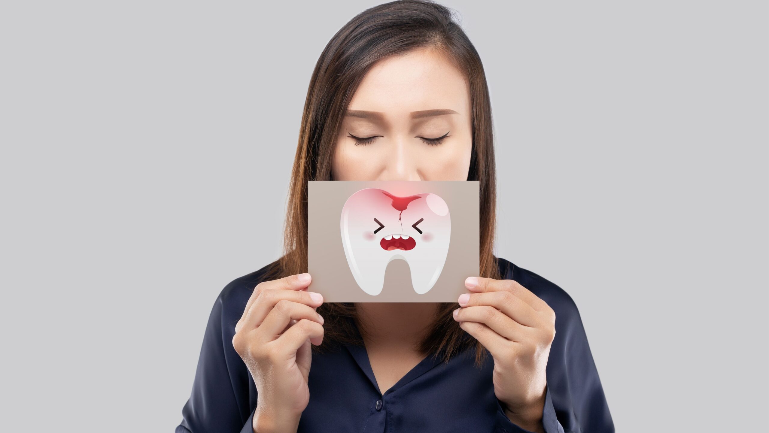 Diş Kırılması Nedir? Nasıl Tedavi Edilebilir?