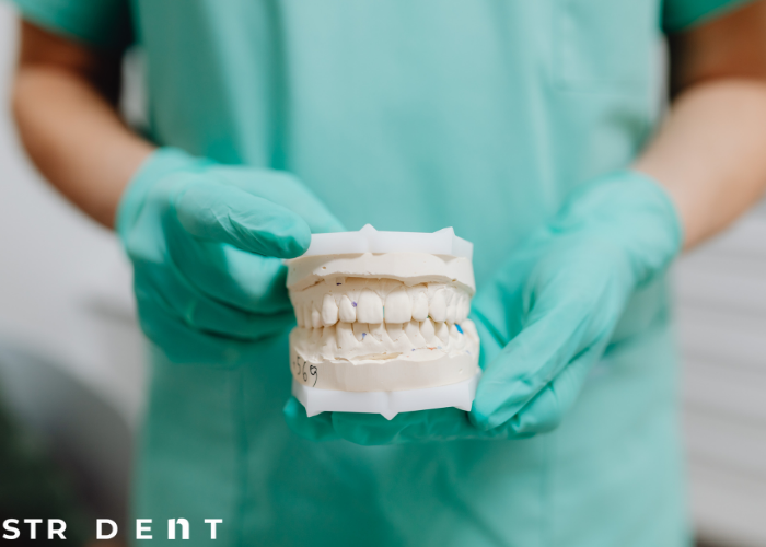 <strong>Dolgu ile Diş Estetiği</strong>